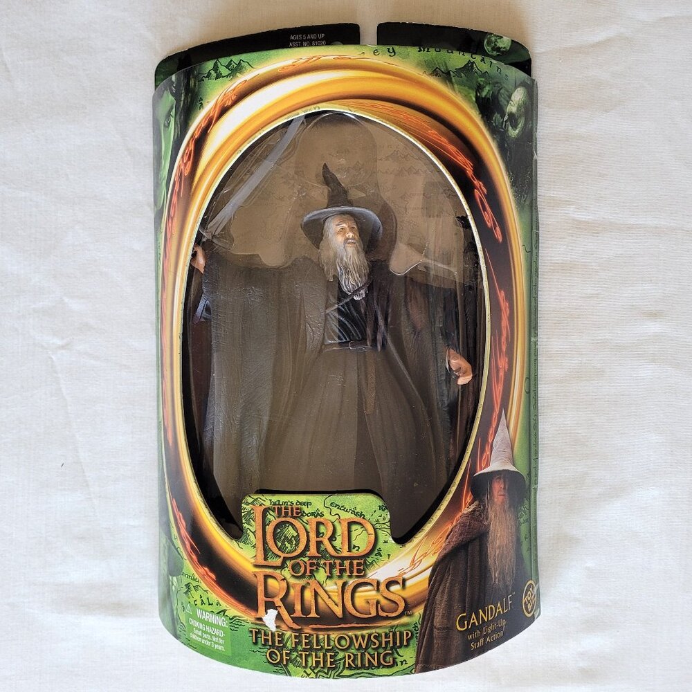 Vintage 2001 Toy Biz Gandalf LOTR Action Figure NIB